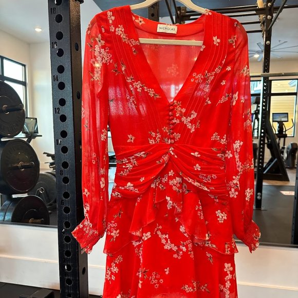 NICHOLAS Dresses & Skirts - Nicholas Long Sleeve V-Neck Red Floral Dress